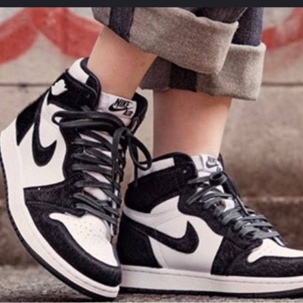 WOMENS AIR JORDAN